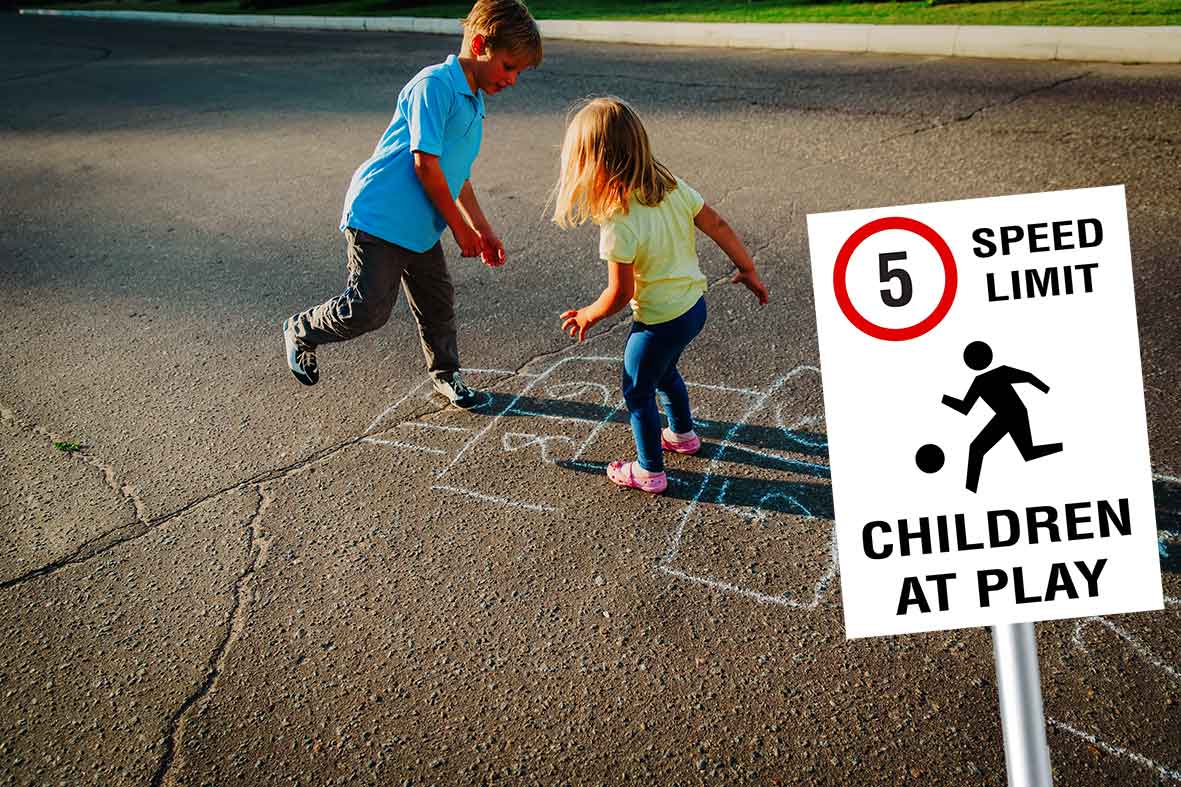 5km Speed Limit Children At Play Sign - New Signs