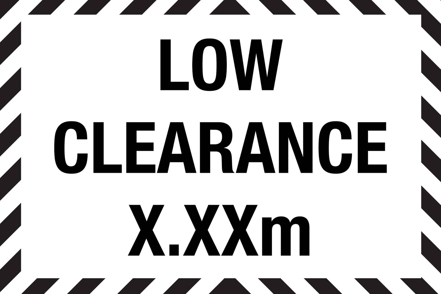 Low Clearance Black and White Sign