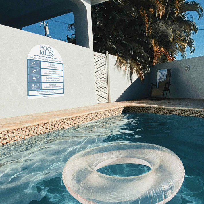 Premium Pool Safety Signs / CPR Signs – New Signs