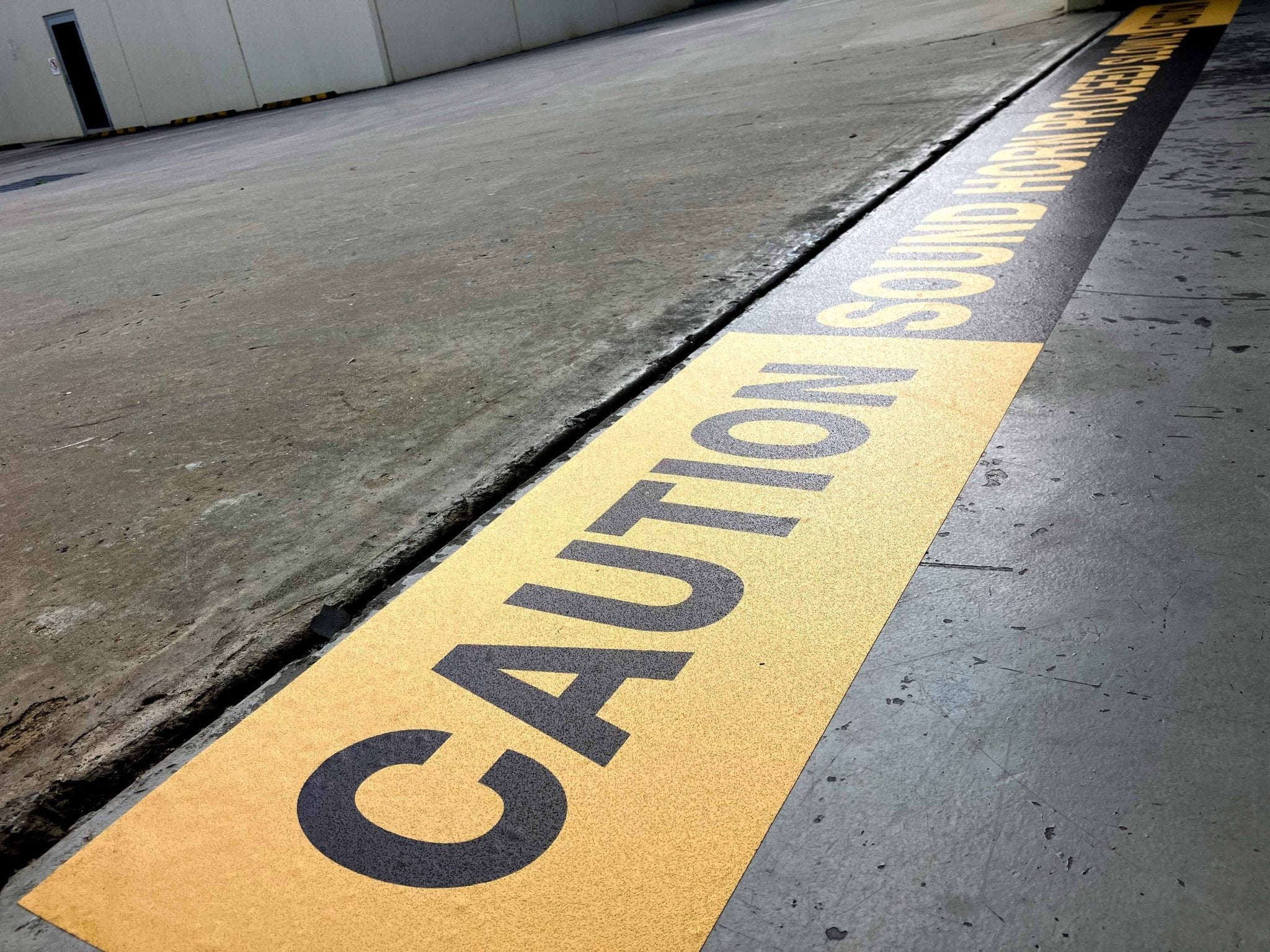 Caution Sound Horn Proceed Slowly - Floor Sticker – New Signs