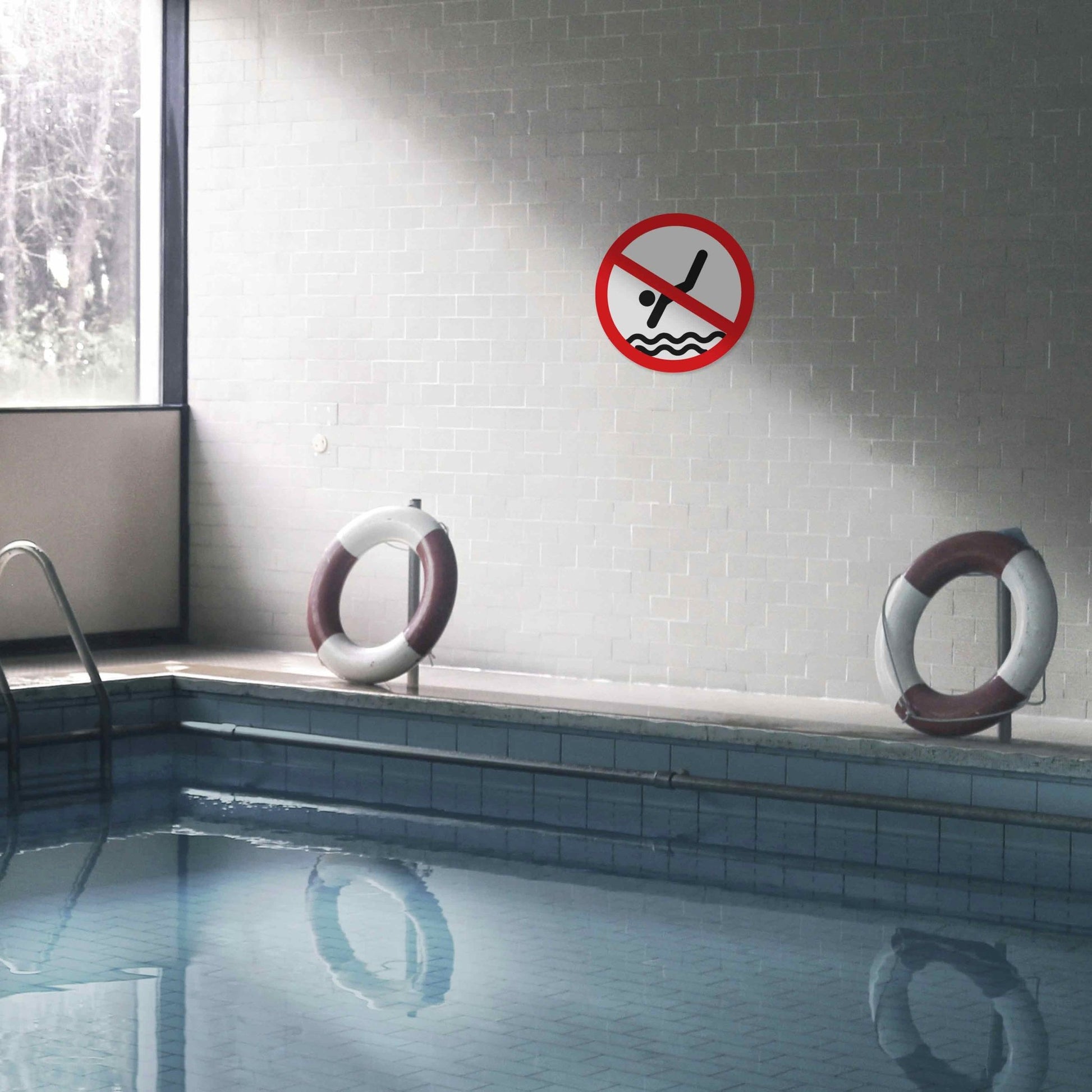 No Diving Decal - New Signs