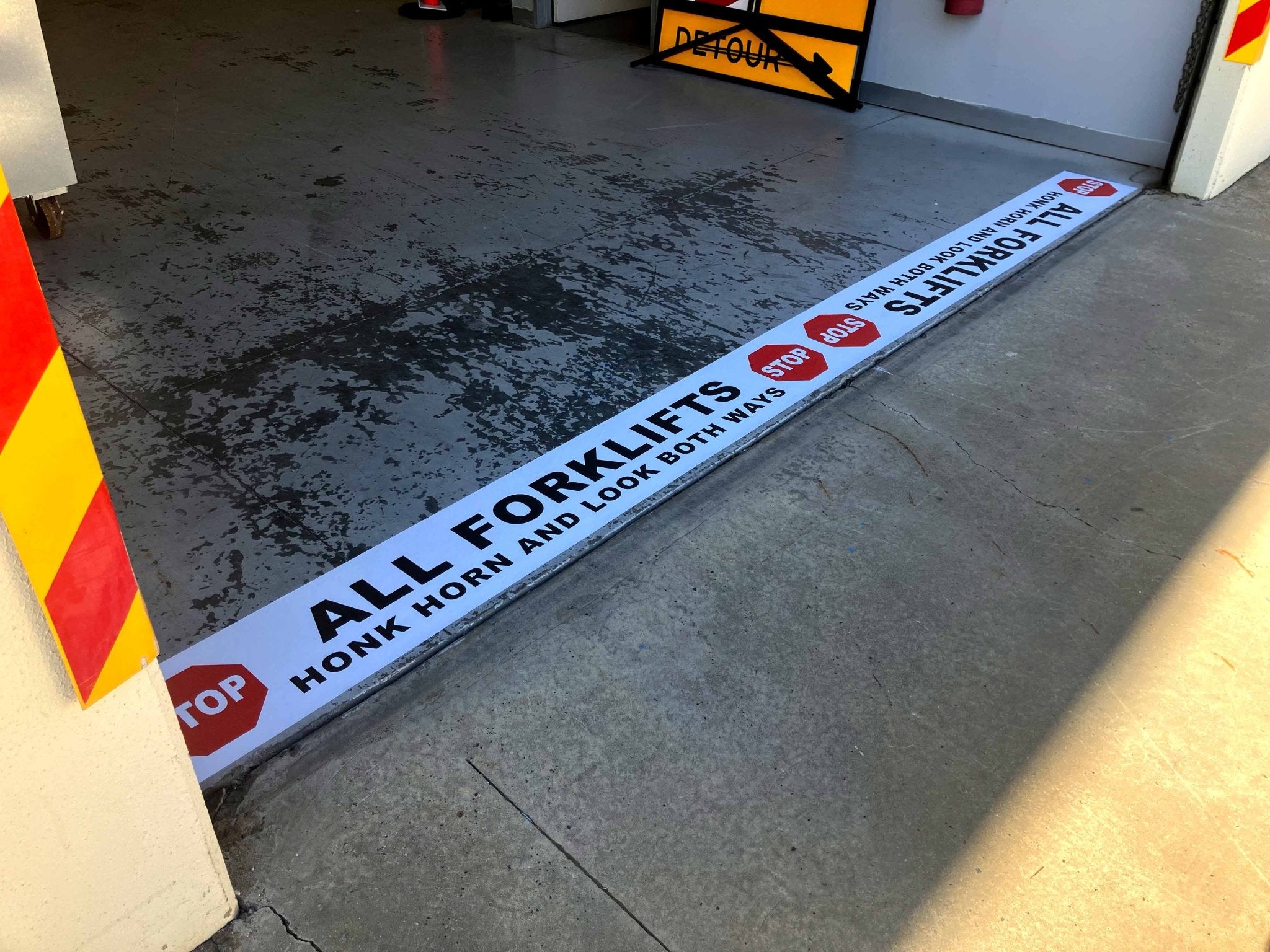 Stop All Forklifts Honk Horn and Look Both Ways - Floor Sticker – New Signs